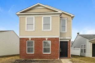 12820 Freedom Dr in Fishers, IN - Building Photo