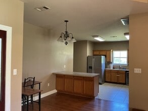 18852 Mackie Ct in Ponchatoula, LA - Foto de edificio - Building Photo