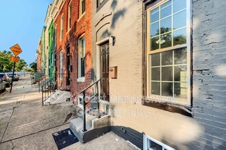 321 Font Hill Ave in Baltimore, MD - Building Photo - Building Photo