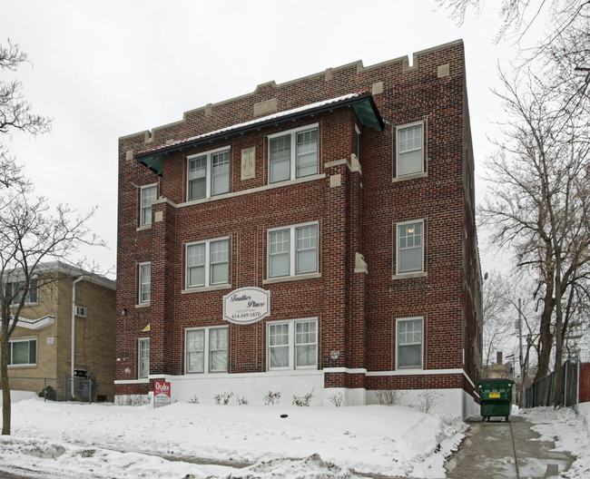 Foulkes Place in Milwaukee, WI - Building Photo - Building Photo