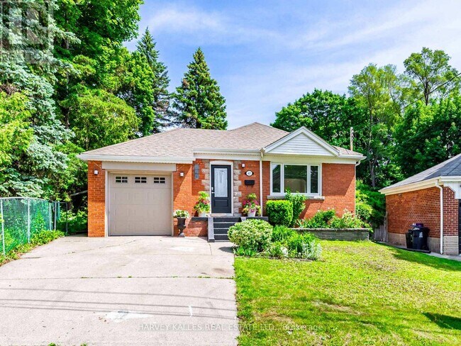47 Notley Pl in Toronto, ON - Building Photo - Building Photo