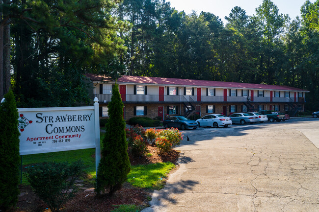 Strawberry Commons-Schedule a showing today!
