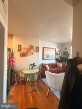 1710 W Girard Ave in Philadelphia, PA - Building Photo - Building Photo