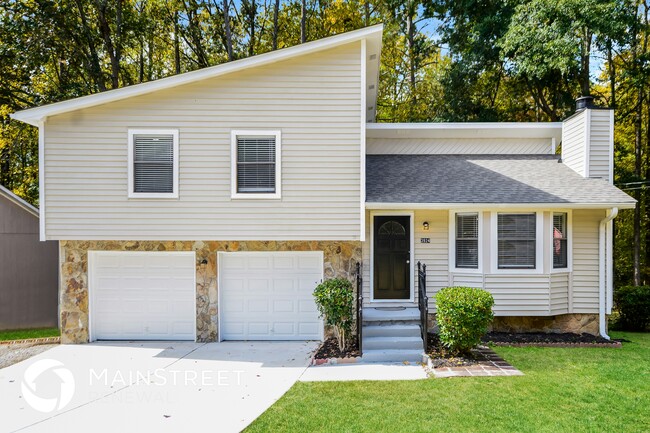property at 3924 Ferncliff Rd SW