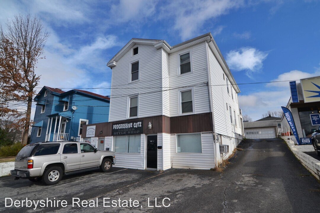 2908 Memorial Ave in Lynchburg, VA - Building Photo