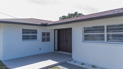 5150 York Ct in Cape Coral, FL - Building Photo - Building Photo