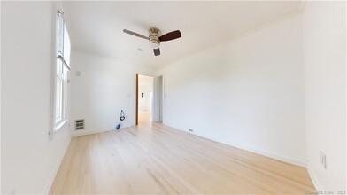 38 Concord Ave in Milford, CT - Building Photo - Building Photo