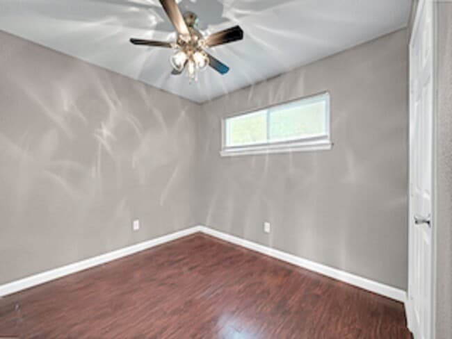 property at 3031 Sumpter St