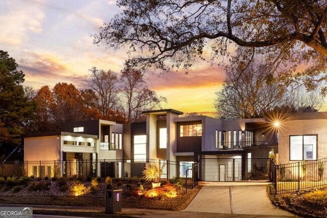 property at 3600 Lower Roswell Rd