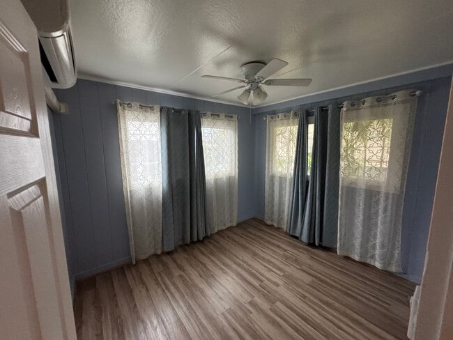 property at 3523 Kilauea Ave