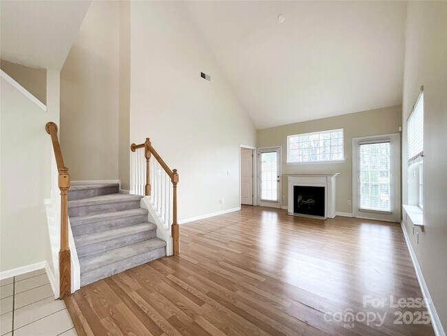 217 Arlington Downs Blvd in Matthews, NC - Building Photo - Building Photo