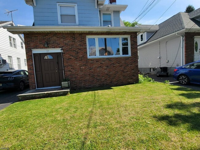 property at 27 Barrington Ave