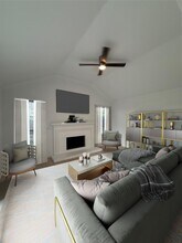 2406 Lakefield Way in Sugar Land, TX - Building Photo - Building Photo