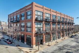 The Bronzeville Lofts in Chicago, IL - Building Photo
