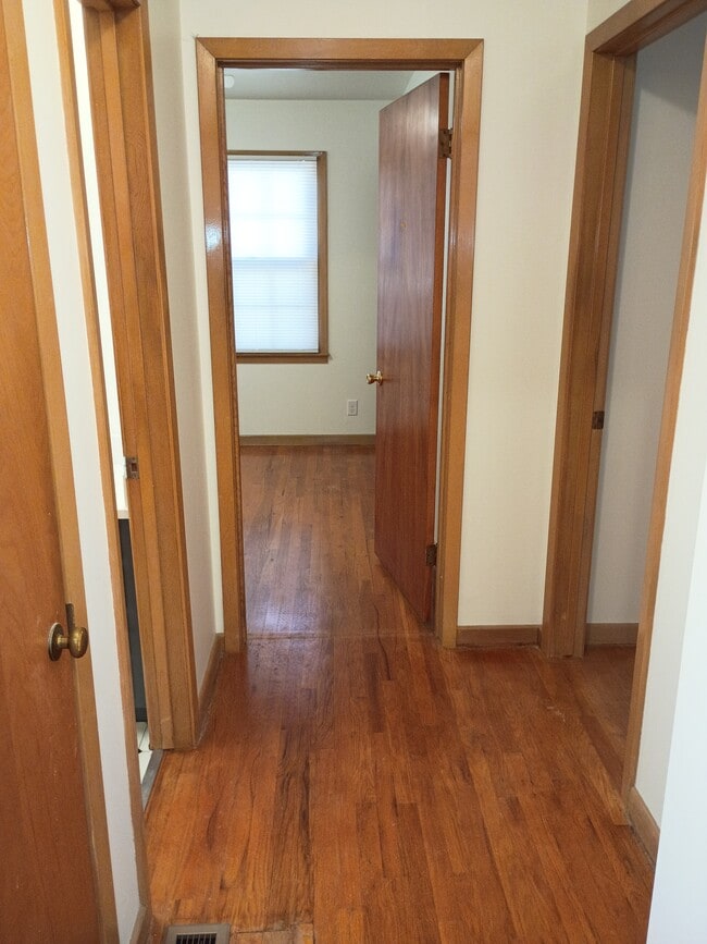 12504 E 33rd St S in Independence, MO - Building Photo - Building Photo