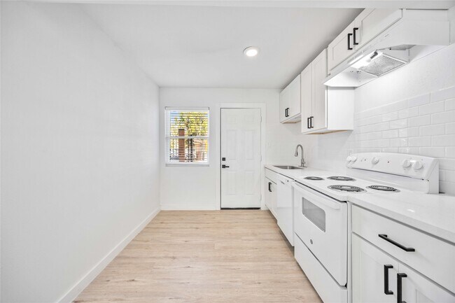 6811 Del Rio St in Houston, TX - Building Photo - Building Photo