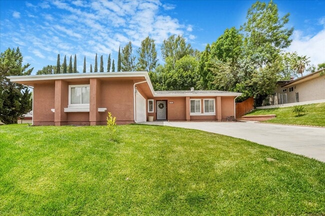 7365 Pomelo Dr in Los Angeles, CA - Building Photo - Building Photo