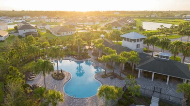 Annalise Glen Creek in Bradenton, FL - Foto de edificio - Building Photo