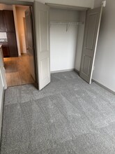 2317 Huntington Ave in Alexandria, VA - Foto de edificio - Building Photo