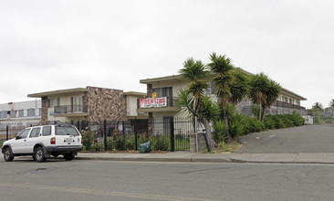 45 Wilson Ave in Vallejo, CA - Foto de edificio - Building Photo