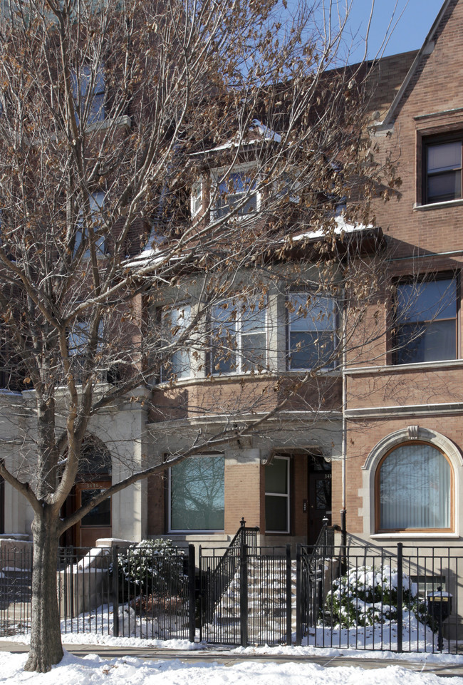 3434 S Calumet Ave in Chicago, IL - Building Photo - Building Photo