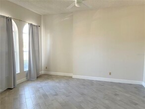 3913 Kiawa Dr in Orlando, FL - Building Photo - Building Photo