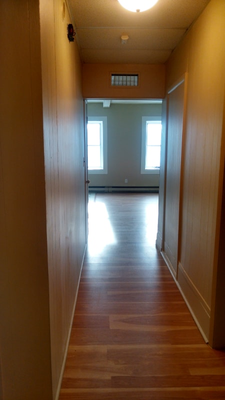 135 E State St in Mauston, WI - Building Photo - Building Photo