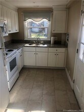 38 N Main St in Essex, CT - Building Photo - Building Photo