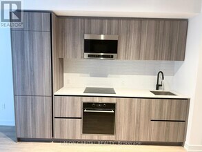 127 Broadway Ave in Toronto, ON - Building Photo - Building Photo