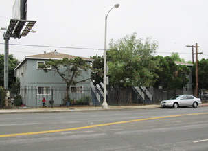 Maclay Gardens in San Fernando, CA - Building Photo - Building Photo