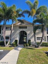 14831 Summerlin Woods Dr in Ft. Myers, FL - Building Photo