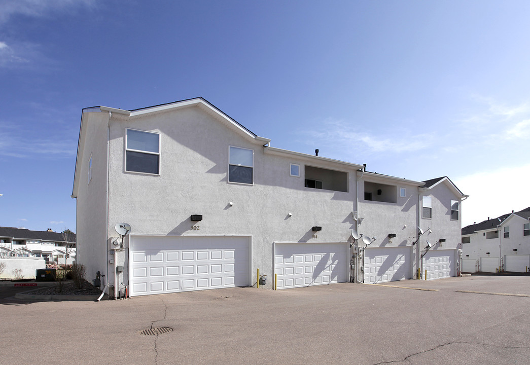 Cheyenne Mountain Townhomes in Colorado Springs, CO - Building Photo