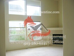 1434 NE Birkshire Ct in Hillsboro, OR - Building Photo - Building Photo
