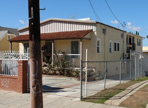 1247 Kenmore Ave in Los Angeles, CA - Building Photo - Building Photo