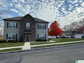 1332-1334 Genoa St in Bethlehem, PA - Building Photo - Building Photo