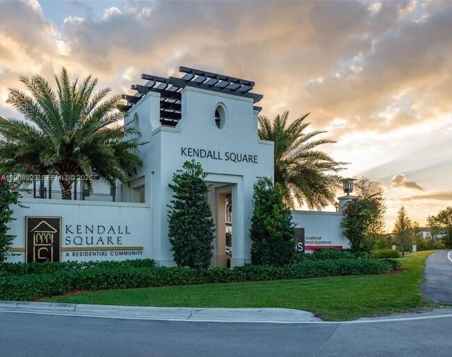 9401 SW 172nd Ave in Miami, FL - Building Photo - Building Photo