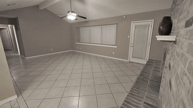 property at 310 Gentilly Dr