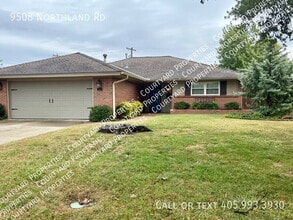 9508 Northland Rd in The Village, OK - Building Photo - Building Photo