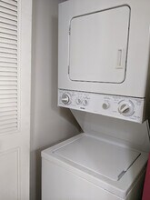 6800 Cypress Rd, Unit 107 in Plantation, FL - Building Photo - Building Photo