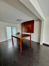 1016 Maitland Ave in Ottawa, ON - Building Photo - Building Photo