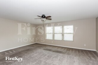 8184 Thornton St in Locust, NC - Foto de edificio - Building Photo