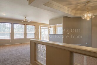 3305 Hollycrest Dr in Colorado Springs, CO - Building Photo - Building Photo