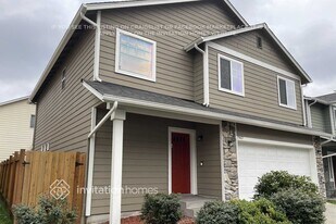 13411 11th Pl W in Everett, WA - Building Photo