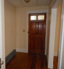 13 Quincy St, Unit 13 in Medford, MA - Building Photo - Building Photo