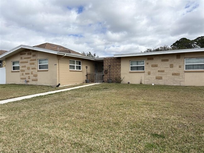 property at 4940 Shell Stream Blvd