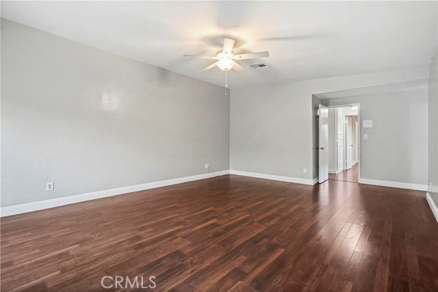 24210 Bessemer St in Los Angeles, CA - Building Photo - Building Photo