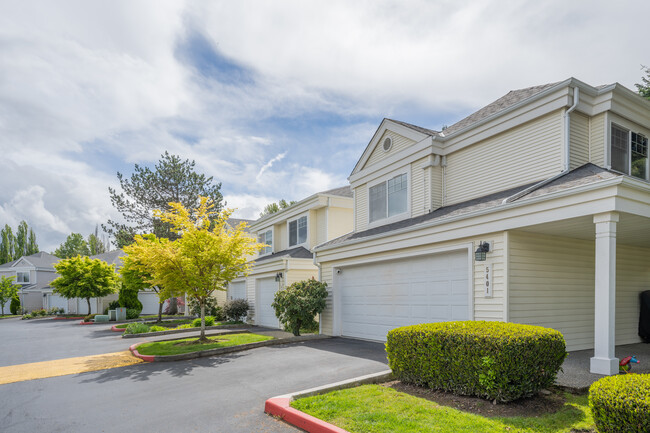 Spinnaker Pointe in Kent, WA - Foto de edificio - Building Photo