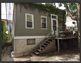 2233 W Armitage Ave in Chicago, IL - Building Photo