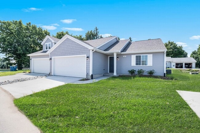 1020 W Villas Dr in Vicksburg, MI - Building Photo - Building Photo