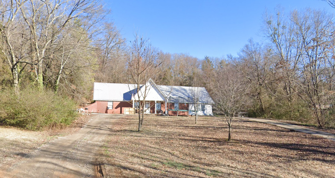 1003 Armstrong St in Coal Hill, AR - Building Photo